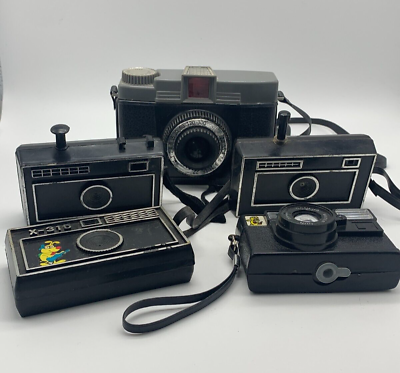 #ad Vintage Lot of 5 Water Gun Squirt Cameras Black Play Toys Summer Pool Fun Tub $24.95