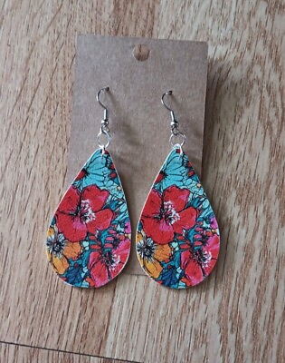 #ad Womens Light Weight Faux Leather Dangle Earrings Flower Print $2.75