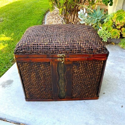 #ad Beautiful Brown Vintage Bamboo Chest Trunk 19”x13”x16” $180.97