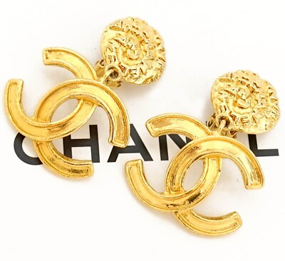 #ad CHANEL CC Logos Vintage Dangle Clip On Earrings Gold Tone 95A Auth w Box #20240 $885.00