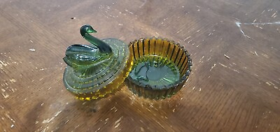 #ad Vintage Green Glass Swan Top Saw Tooth Candy Dish Lid 4 in dia 4 in tall $13.50