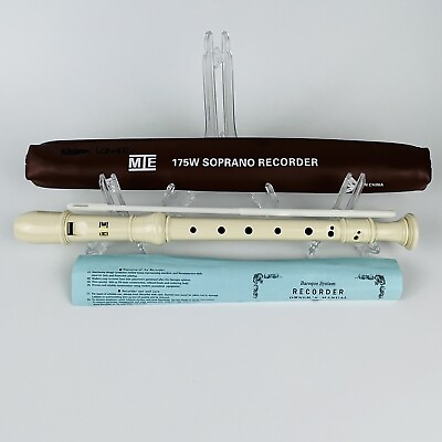 #ad Vintage MTE 175W Soprano Recorder With Case amp; Manual writing on case see picture $4.99