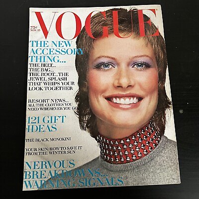 #ad Vintage 70s Vogue Magazine November 15 1970 Boho Fashion Accessory Colorado Ads $30.00