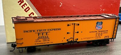 #ad Red Caboose HO RTR RC 4101 8 R 30 12 9 Refrigerator Car PFE Partially Pre built $22.99