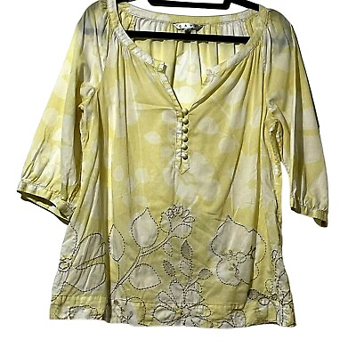 #ad cAbi size M butter yellow floral print lightweight embroidery semi sheer top $26.99