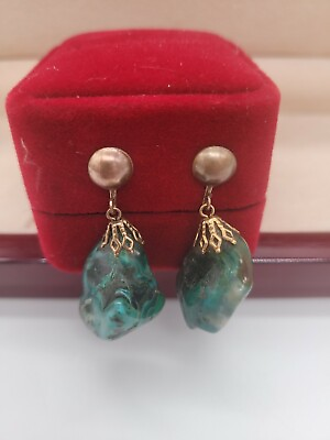 #ad Vintage screw back stone earrings green Natural stone earrings Screw back $18.00