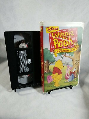 Disney’s Winnie The Pooh A Valentine For You VHS Clamshell $3.39