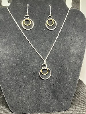 #ad Silver Colored Necklace With Circle Pendants And Matching Earrings Jewelry $56.00