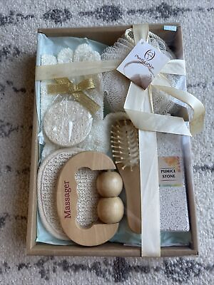 Essential Design Spa Massager Kit Box 7 pc Bath and Body Gift Set $12.00