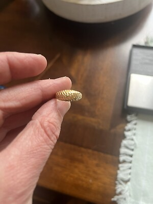#ad Solid 14K Yellow Gold Unique Grooved Polished Ring Size 4 3 4 Size 2.8 grams $125.00